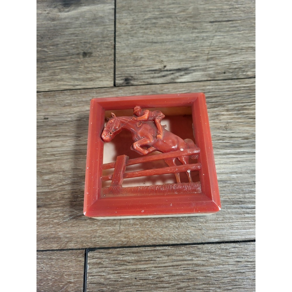 Vtge Hickok Dresser Trinket Box Plaskon‎ Plastic Jockey Horse Jumping Red White
